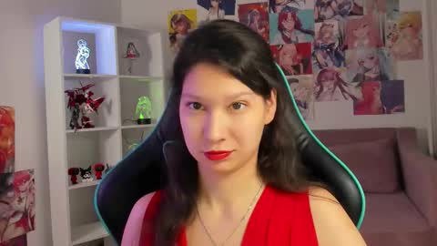 Snapshot of saradenars chatting on 12.05.25 SaraDenars online show from 12.05.25