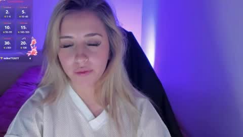 saradiazxxx online show from 05.10.26