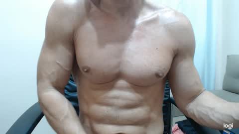 saradorj92 online show from 02.08.25