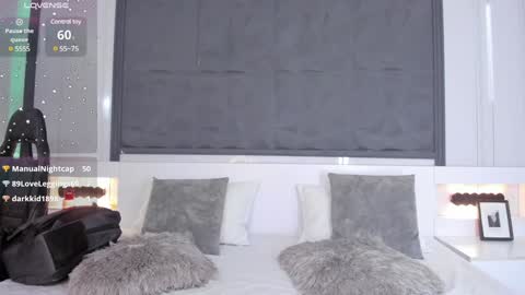  Sara Gomez  online show from 02.06.25