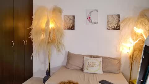 sarah  cinnamon online show from 07.16.26