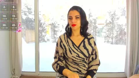 Snapshot of sarah_blake_ chatting on 02.19.25 Sara online show from 02.19.25