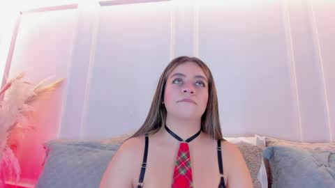 Sarah Bonneth online show from 06.09.26