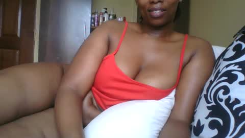 sarah_haggai online show from 07.17.26