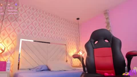 SARAH KEYS  online show from 03.13.26