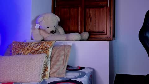 Snapshot of sarah_montale chatting on 02.06.25 Sarah Independent model online show from 02.06.25