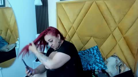Sarah Moonx online show from 05.24.26