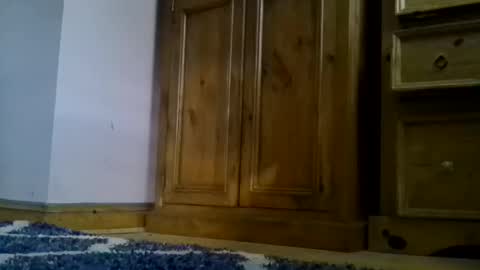 Sarahs room online show from 11.18.25