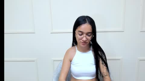 Sarah online show from 02.12.26