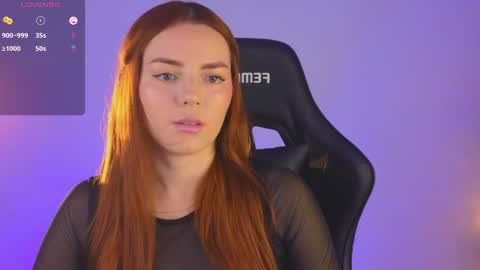 Snapshot of sarah_swtt chatting on 01.14.25 - next broadcast 28 nov  7 pm Col online show from 01.14.25