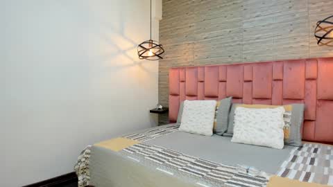 Sarah Deyvis online show from 01.21.25