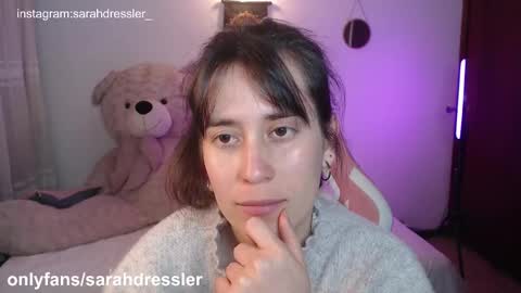 sarahdressler online show from 12.21.25