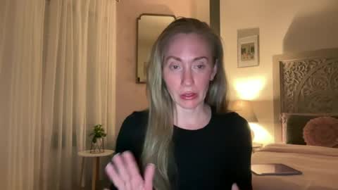 Sarah online show from 06.16.26
