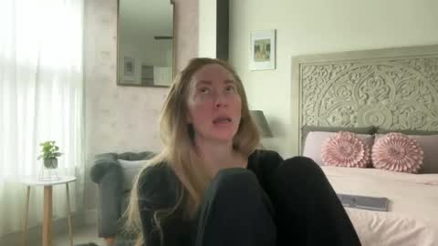 Sarah online show from 07.04.26