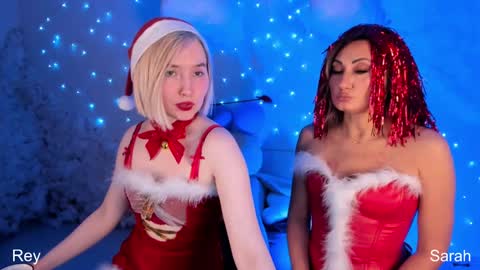 Divine Sarah NONUDE model online show from 12.15.24