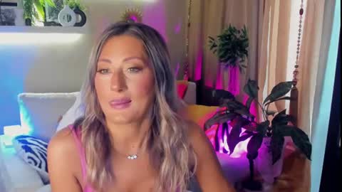 Divine Sarah NONUDE model online show from 06.30.26