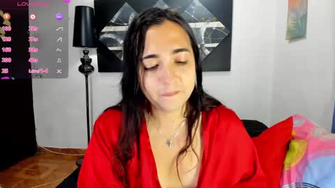 Snapshot of sarahjey chatting on 03.01.25 SARAHJEY online show from 03.01.25