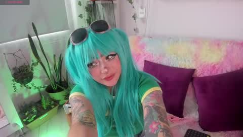 Sarah NEW ACCOUNT online show from 05.29.26