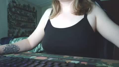Sarah online show from 05.22.26