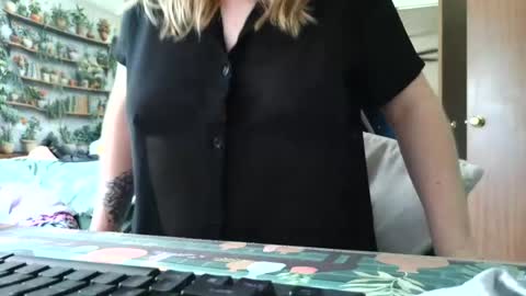 Sarah online show from 07.30.26
