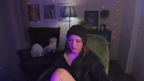 Sarah online show from 04.29.26