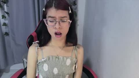 Sarah  online show from 04.25.26