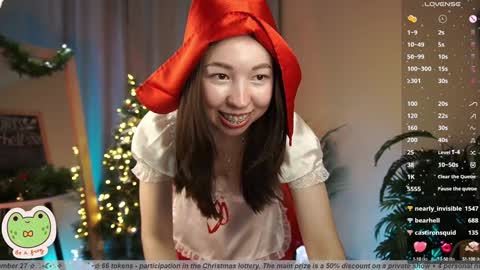 Snapshot of sarahson chatting on 12.25.24 vacation 16-30 of november caucht me in insta online show from 12.25.24