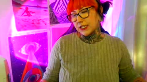 Sarah T online show from 10.09.25