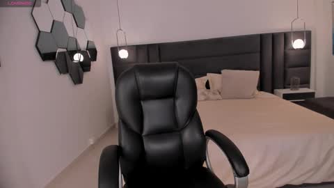 Sarah  independent model online show from 10.02.25