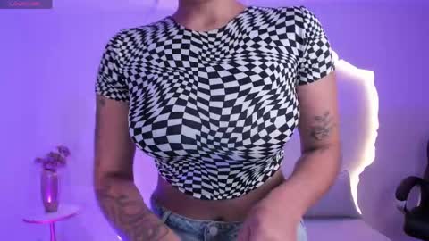 Sarah  independent model online show from 06.07.26