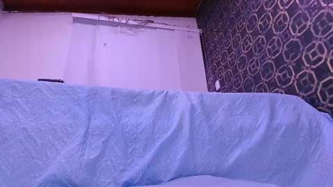 Sara  online show from 10.14.25