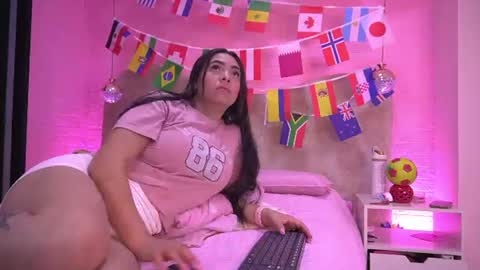 Sara  online show from 07.06.26