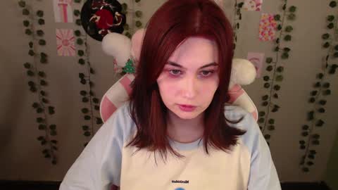 Snapshot of sarakinski chatting on 01.03.25 Sara online show from 01.03.25
