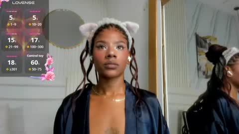 Sara Lewis online show from 06.25.26