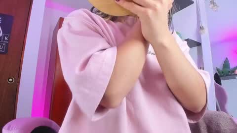 sara  online show from 02.05.25