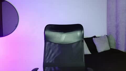 Snapshot of saramilf_69 chatting on 01.16.25 saramilf_69 online show from 01.16.25