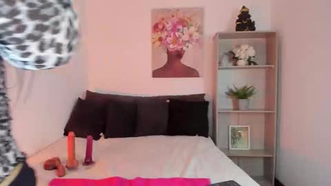 saramilf_69 online show from 02.07.26