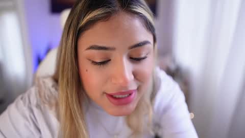 Sara online show from 01.01.25