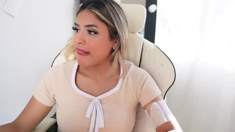 Sara online show from 01.21.25