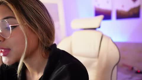 Sara online show from 02.11.25