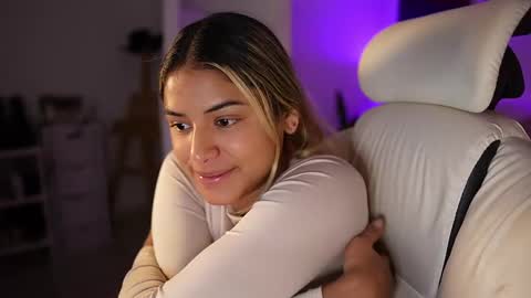 Sara online show from 02.21.25