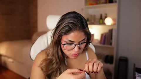 Sara online show from 09.12.25