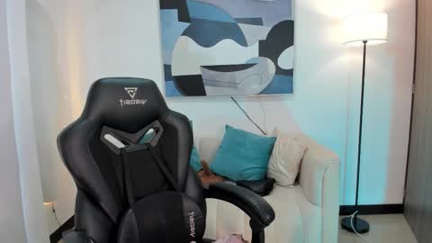 I am Sara  online show from 02.23.26