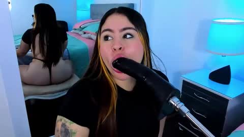 sararendon online show from 12.04.25