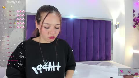 Sara   online show from 01.02.25