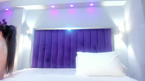 Sara   online show from 10.14.25