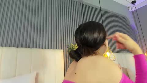 Sara   online show from 02.12.26