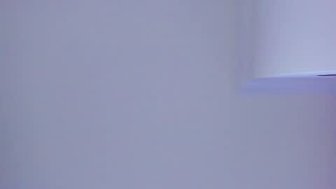 Snapshot of sarasaenz__ chatting on 02.06.25 online show from 02.06.25