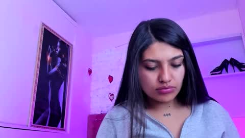 Snapshot of sarastonesx chatting on 10.02.25 sarastonesx online show from 10.02.25