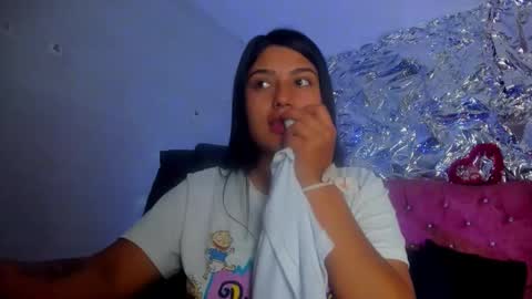 Snapshot of sarastonesx chatting on 02.20.26 sarastonesx online show from 02.20.26